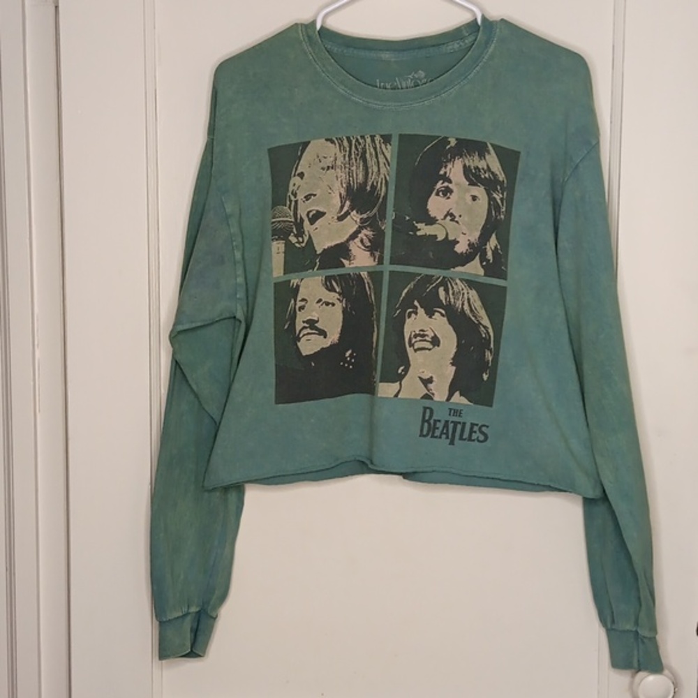 TRUE VINTAGE BEATLES Tee Shirt Womens Size Medium Crop Long Sleeve Photo Images